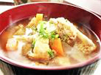 2013food_04_tonjiru.jpg